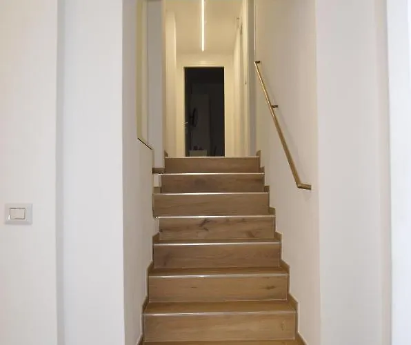 فندق مبيت وإفطار La Fontana Dei Cani 3*